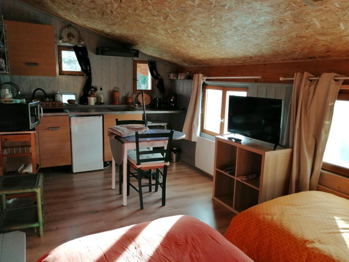 les 2 studios indépendants du clos de l'Ange Rieux  Esterno foto